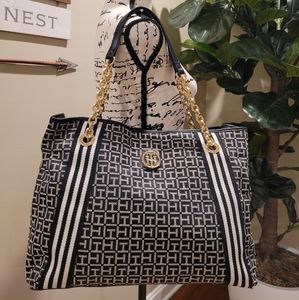 New Tommy Hilfiger black and white signature print chain tote